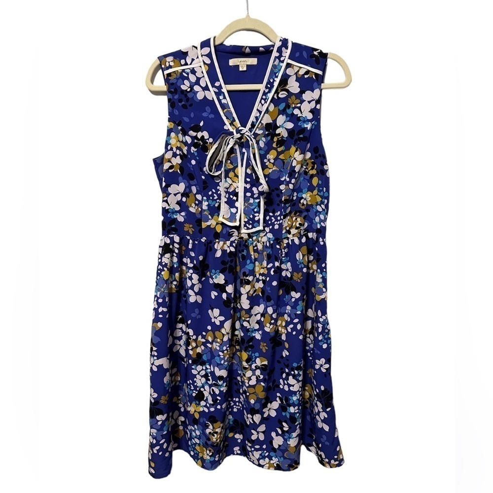 Lark & Ro Floral Sleeveless Tie Front Dress Size Medium